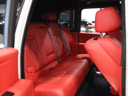 Used 2023 Rolls-Royce Cullinan AWD/4WD image 44
