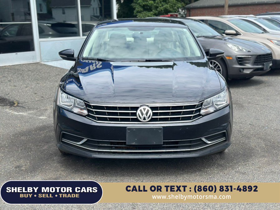 Used 2019 Volkswagen Passat 2.0T Wolfsburg w/ Wheels & Sunroof Package FWD image 2