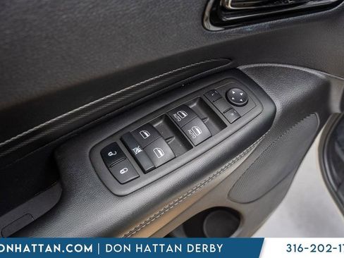 Used 2022 Dodge Durango GT AWD/4WD image 17