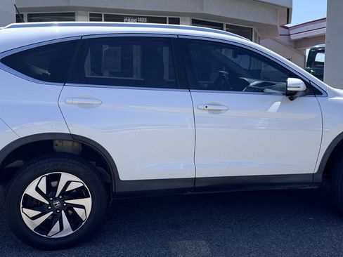 Used 2015 Honda CR-V Touring image 9
