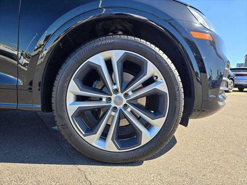 Used 2020 Audi SQ5 Premium AWD/4WD image 9