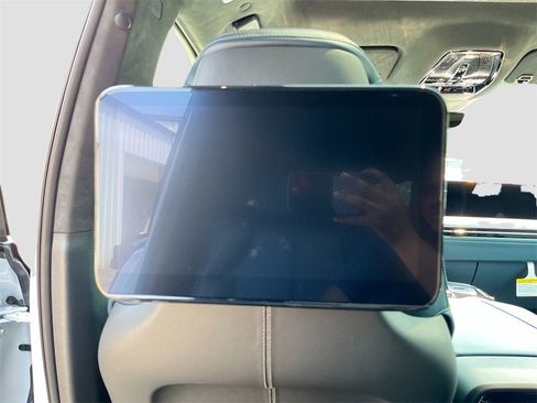 New 2025 Cadillac Escalade IQ Luxury 2 image 26