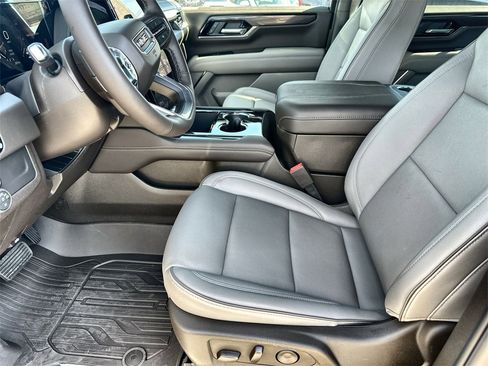 New 2026 GMC Yukon XL Elevation w/ LPO, Floor Liner Package image 24