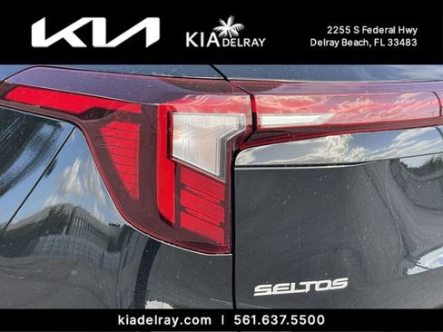 New 2026 Kia Seltos EX image 7