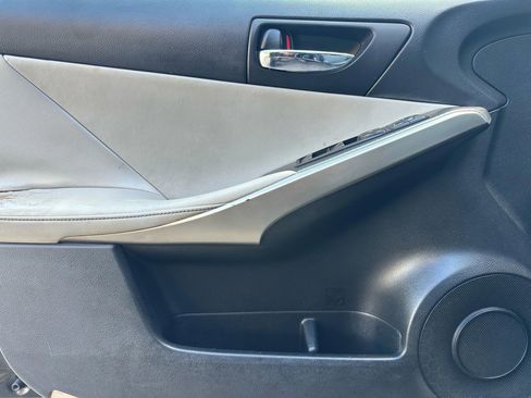 Used 2014 Lexus IS 250 AWD w/ F-Sport Package image 9