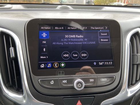 Used 2020 Chevrolet Equinox Premier image 20