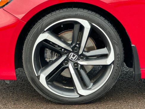 Used 2018 Honda Accord Sport image 24
