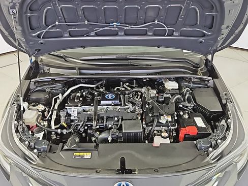 Used 2023 Toyota Corolla SE FWD image 6