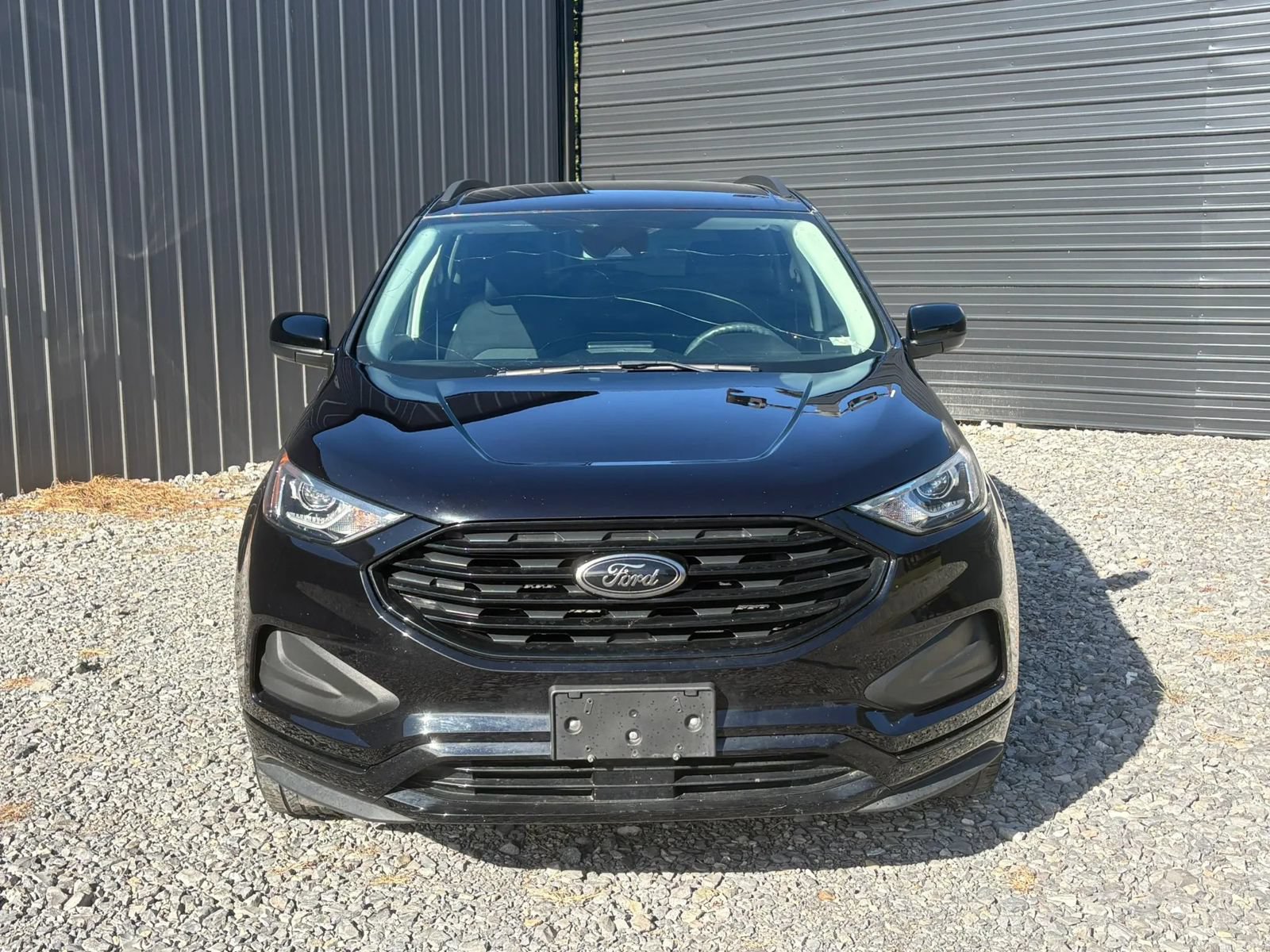 Used 2022 Ford Edge SE w/ Black Appearance Package AWD/4WD image 2