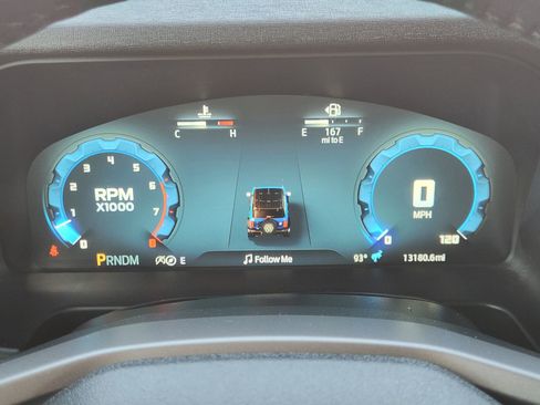 Used 2025 Ford Bronco Outer Banks AWD/4WD image 17