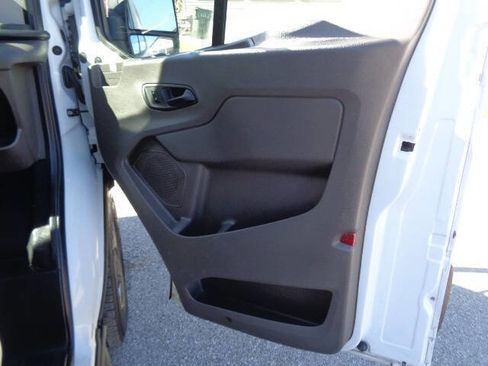 Used 2020 Ford Transit 250 Low Roof RWD image 22