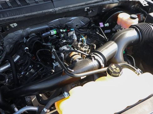 Used 2020 Ford F150 XL w/ Equipment Group 101A Mid RWD image 14