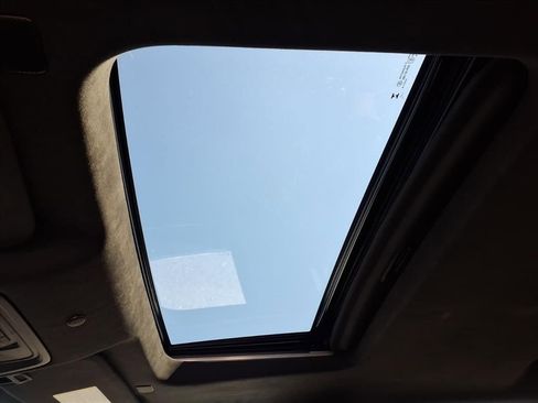 Certified 2024 GMC Sierra 1500 Denali Ultimate image 18