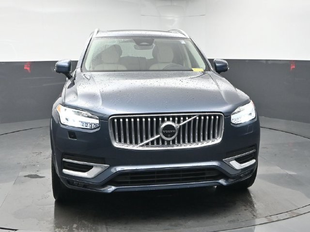 Used 2024 Volvo XC90 B6 Plus w/ Protection Package Premier AWD/4WD image 2