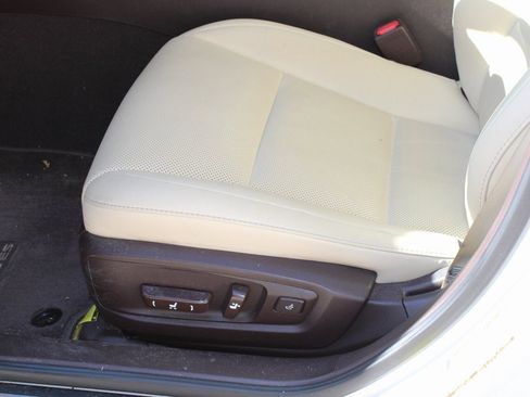 Used 2017 Lexus ES 350 w/ Premium Package image 15