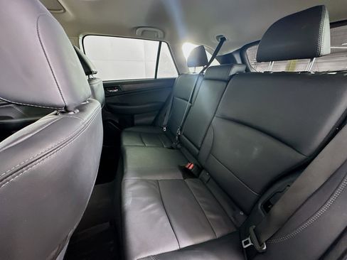 Used 2018 Subaru Outback 2.5i Limited image 26