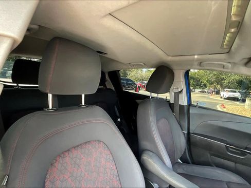 Used 2017 Chevrolet Sonic LT w/ Fun and Sun Package image 21