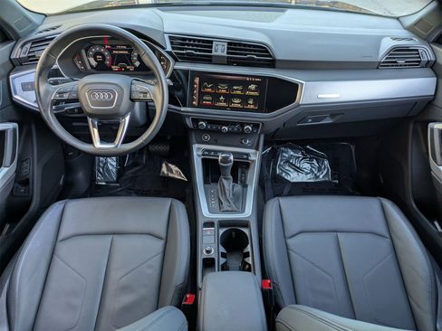 Used 2023 Audi Q3 2.0T Premium w/ Convenience Package image 7