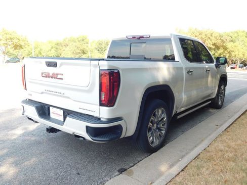 Certified 2024 GMC Sierra 1500 Denali w/ Denali Reserve Package AWD/4WD image 11