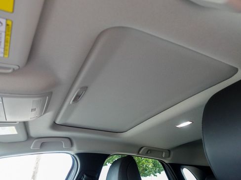 Certified 2025 MAZDA CX-30 AWD 2.5 S w/ Preferred Package image 11