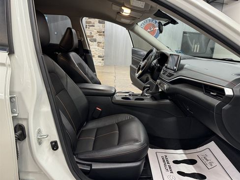 Used 2020 Nissan Altima 2.5 SR AWD/4WD image 33