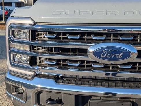 New 2026 Ford F350 Lariat w/ Tremor Off-Road Package AWD/4WD image 10