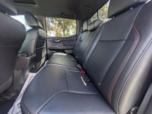 Used 2019 Toyota Tacoma TRD Pro AWD/4WD image 13
