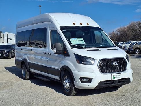 New 2026 Ford Transit 350 XLT image 3