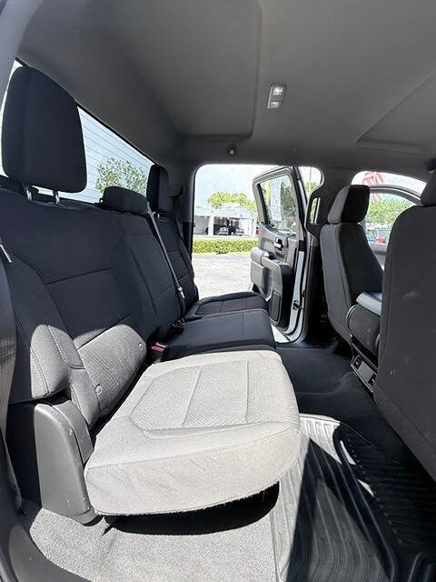 Used 2021 Chevrolet Silverado 1500 Custom w/ Safety Confidence Package RWD image 14