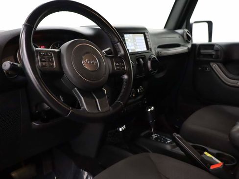 Used 2017 Jeep Wrangler Sport S w/ Quick Order Package 24S image 14