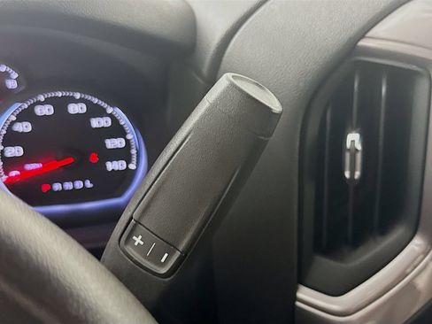 Used 2022 Chevrolet Silverado 1500 Custom w/ LPO, Dark Essentials Package AWD/4WD image 17