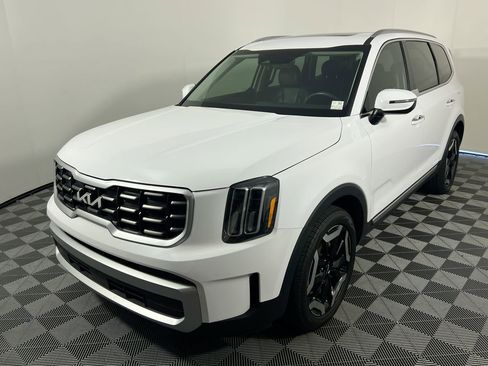 Used 2024 Kia Telluride S w/ S Sunroof Package AWD/4WD image 7