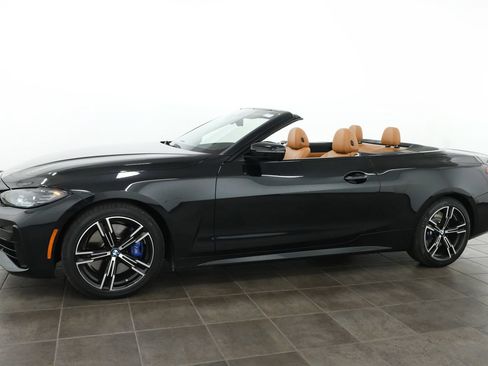 Used 2022 BMW 440i xDrive Convertible w/ Premium Package AWD/4WD image 3