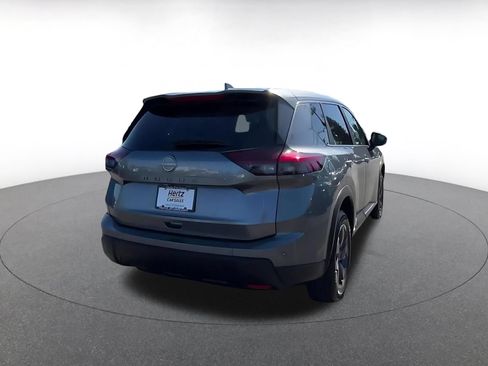 Used 2025 Nissan Rogue SV FWD image 14