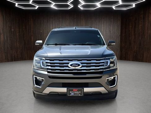Used 2018 Ford Expedition Limited w/ Equipment Group 302A RWD image 3