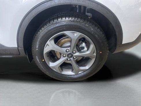 Used 2025 Ford Escape ST-Line AWD/4WD image 24