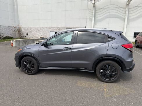 Used 2021 Honda HR-V Sport image 5