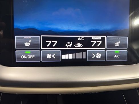 Used 2025 Subaru Outback Limited image 20