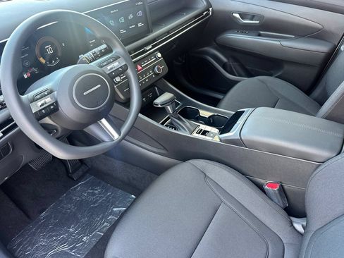 New 2026 Hyundai Tucson SE FWD image 11