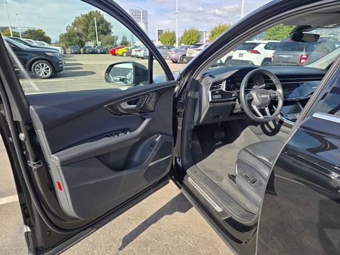 Used 2024 Audi Q7 2.0T Premium Plus image 21
