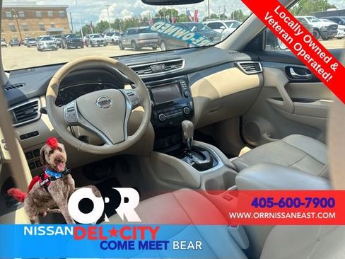 Used 2015 Nissan Rogue SL w/ SL Premium Package FWD image 13