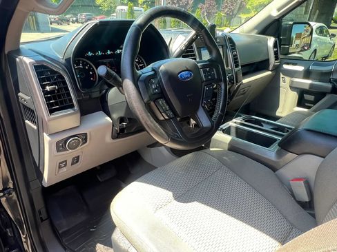Used 2019 Ford F150 XLT w/ Equipment Group 302A Luxury AWD/4WD image 14