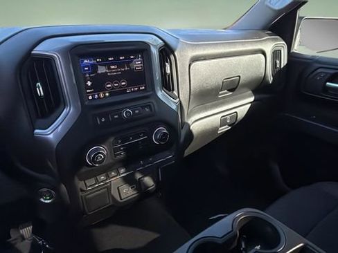 Used 2022 Chevrolet Silverado 1500 Custom RWD image 25