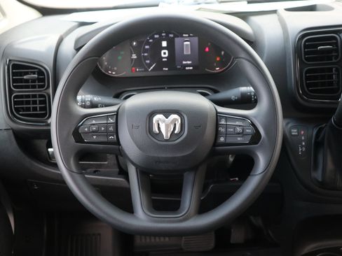 New 2026 RAM ProMaster 2500 w/ Premium Convenience Group FWD image 17