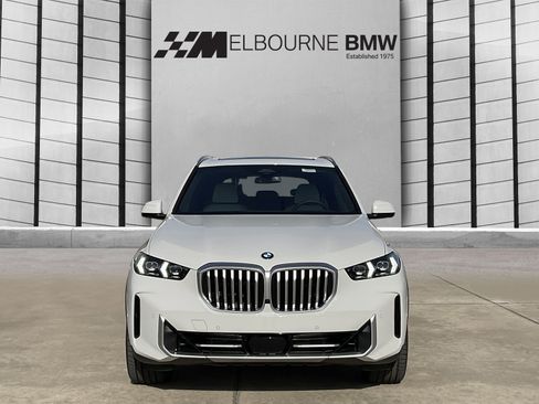 New 2026 BMW X5 sDrive40i w/ Climate Comfort Package image 2