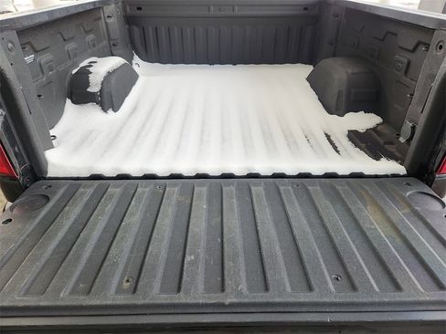 Used 2020 Chevrolet Silverado 1500 Custom w/ Custom Value Package image 29