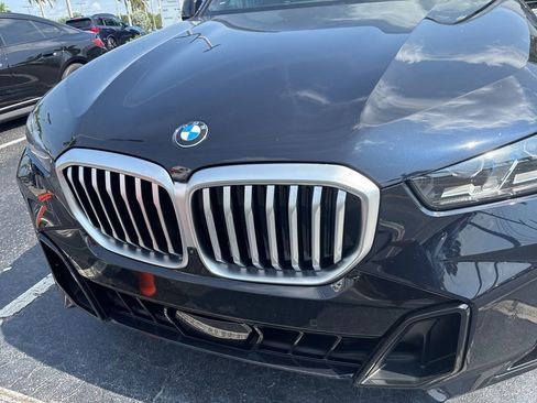 Used 2024 BMW X5 sDrive40i w/ M Sport Package RWD image 7