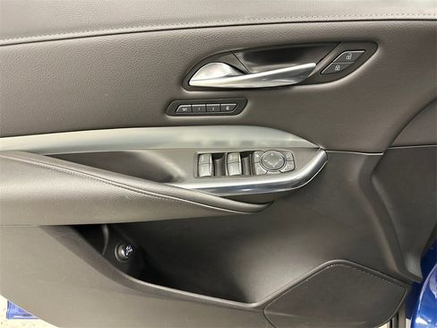 Used 2023 Cadillac XT4 Premium Luxury w/ Cold Weather Package image 18