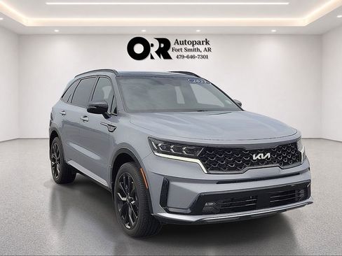 Used 2022 Kia Sorento SX AWD/4WD image 1