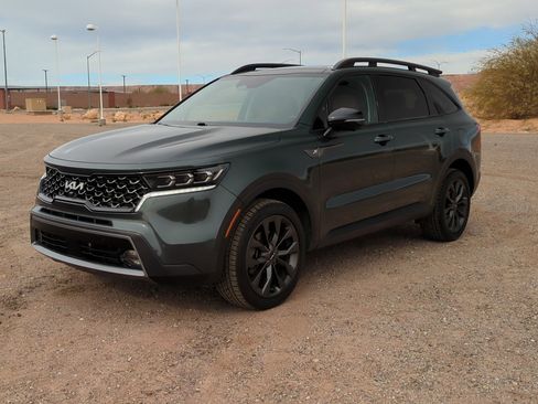 Used 2022 Kia Sorento SX Prestige w/ Rust Color Package image 7